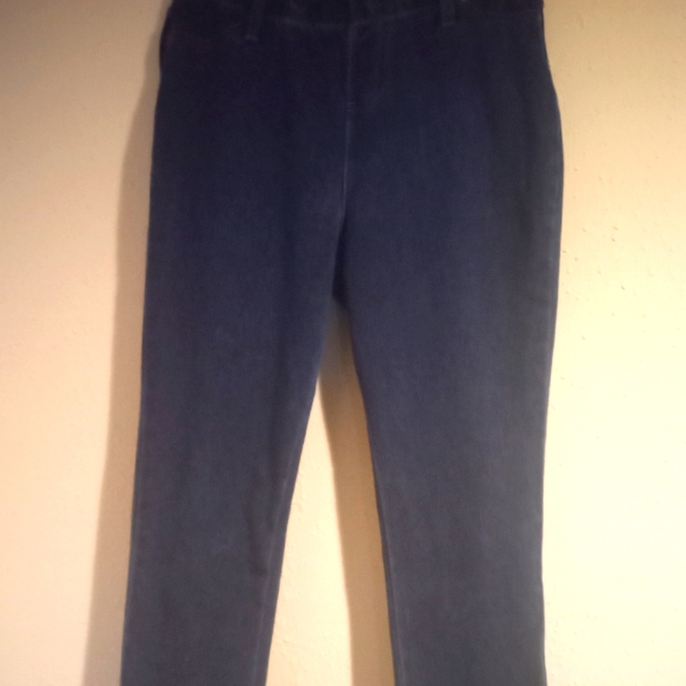 TIME AND TRUE JEANS